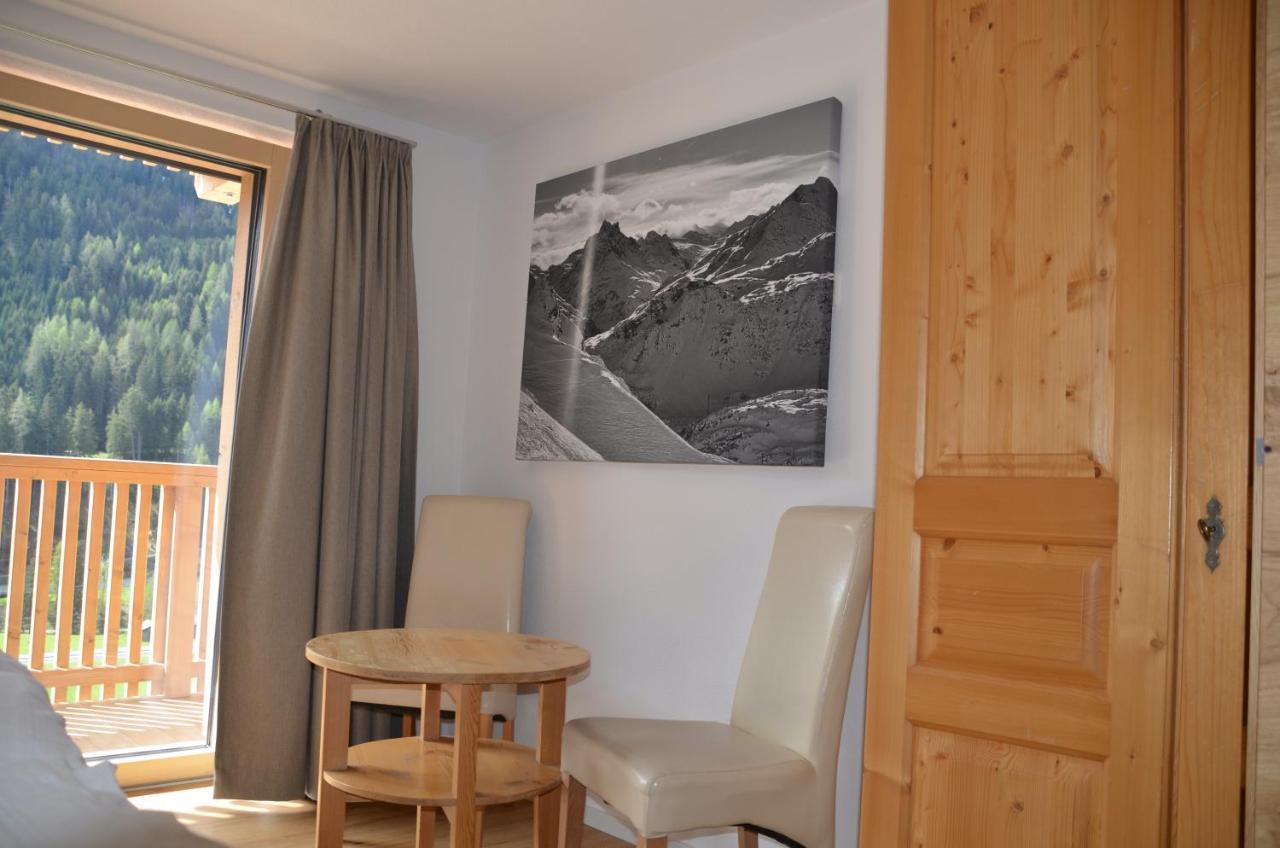 Haus Nick, Appartementhaus 장크트안톤암아를베르크 외부 사진
